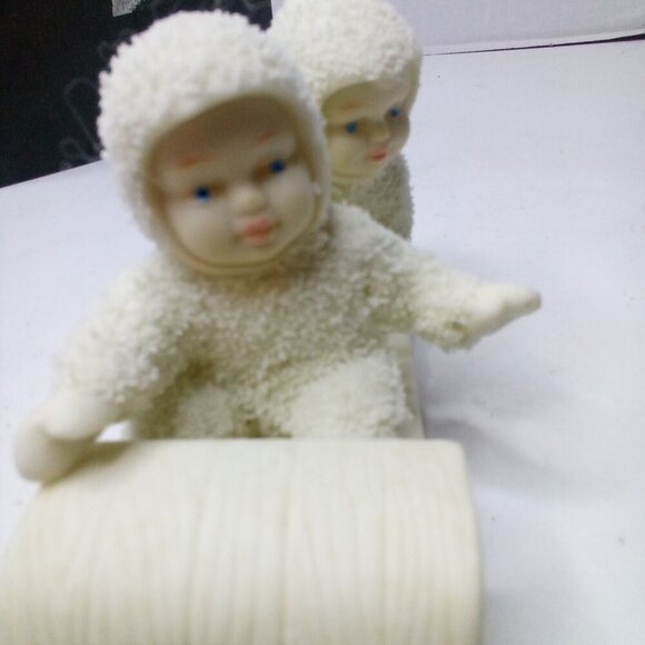Department 56 Winter Tales Snowbabies Down The Hill We Go Figurine Christmas - Picture 4 of 13